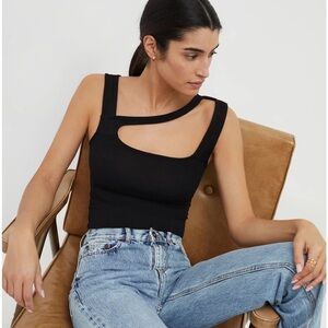 Marcella black Tank Size Small